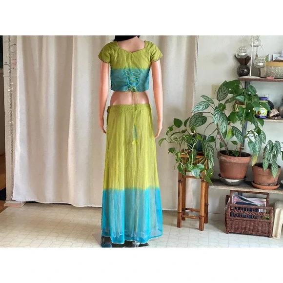 G3 Green Blue Ombre Beaded Zardozi Embroidered Lehenga Choli 2 Piece Set Size 6 - Picture 4 of 8